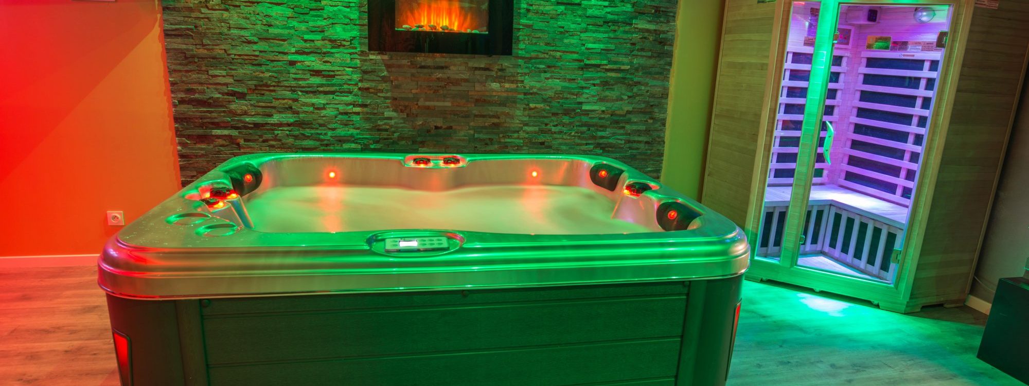 DSC9315 MIN 2000X750 | American Spa Motel Un moment 100% détente Brunstatt